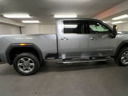 Certified 2025 GMC Sierra 2500 SLE w/ SLE Value Package; AWD/4WD image 9