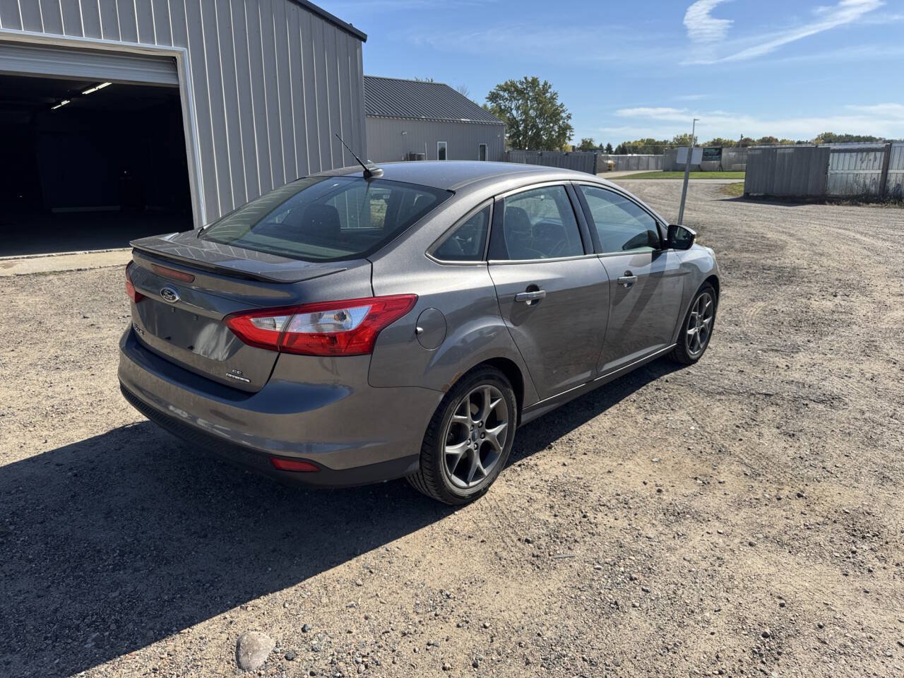 Used 2013 Ford Focus SE FWD image 5