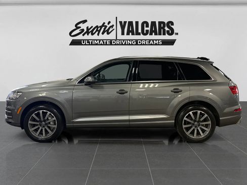Used 2017 Audi Q7 3.0T Premium Plus image 2