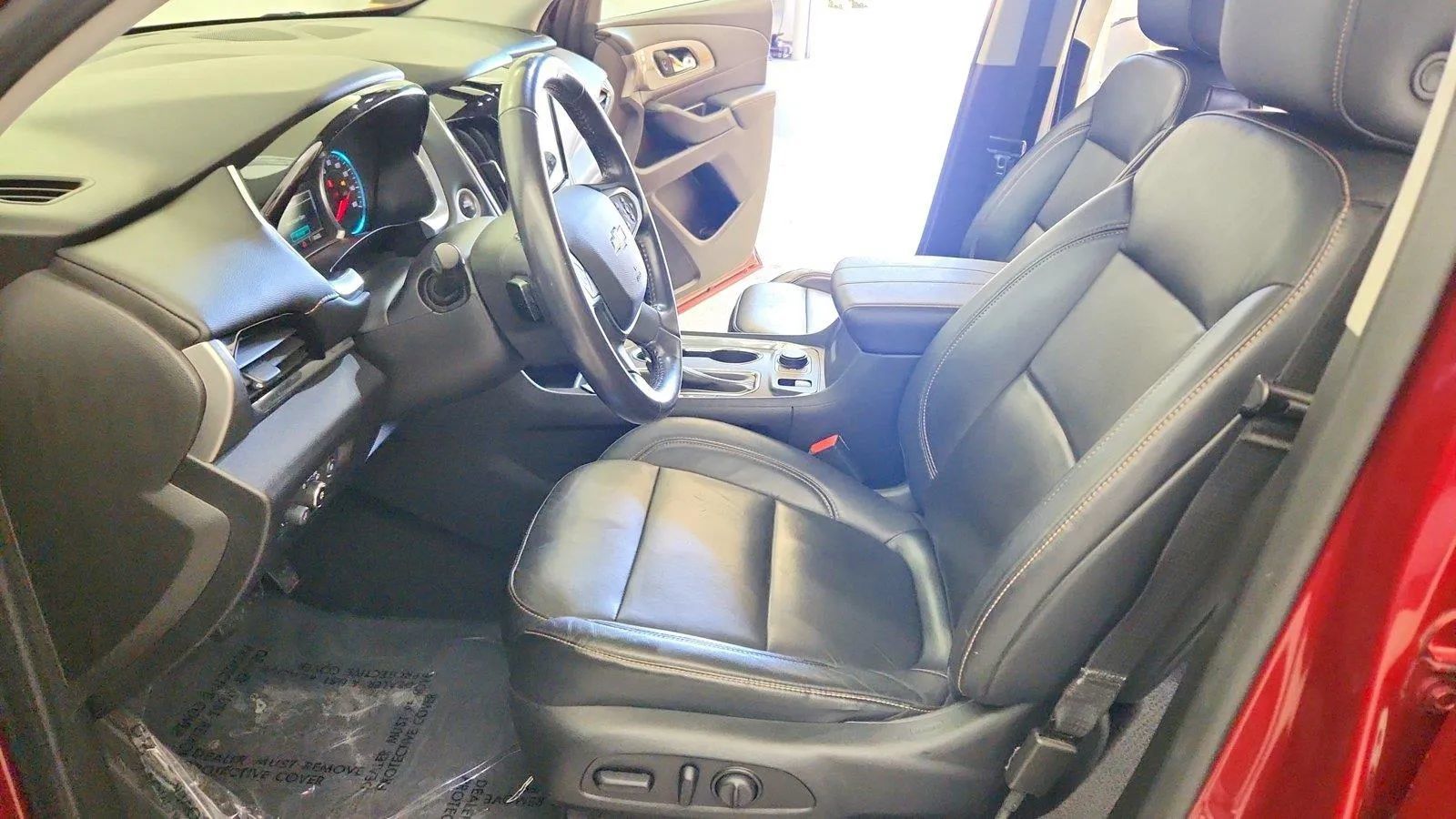 Used 2019 Chevrolet Traverse LT w/ LT Premium Package AWD/4WD image 23