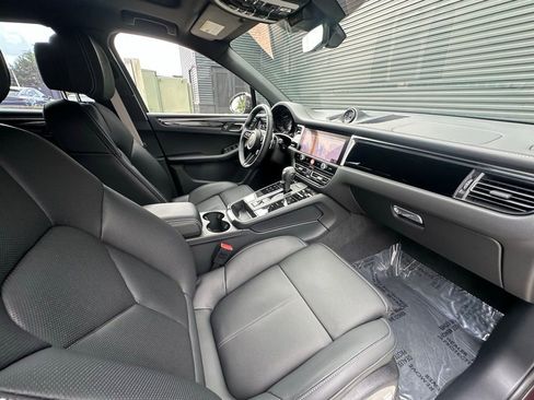 Certified 2026 Porsche Macan S image 39