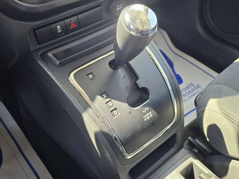 Used 2015 Jeep Patriot 4WD image 19