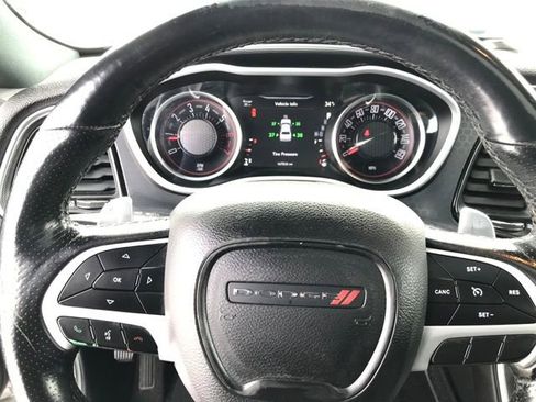 Used 2018 Dodge Challenger R/T Plus image 9