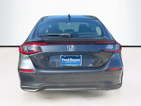 Used 2024 Honda Civic EX-L image 7