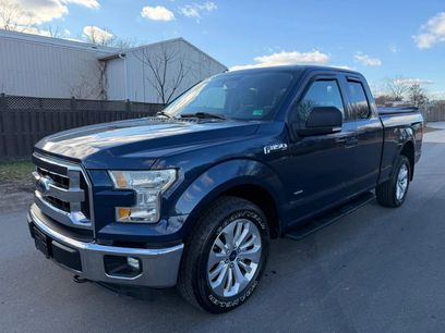 Used 2015 Ford F150 XLT w/ Equipment Group 301A Mid
