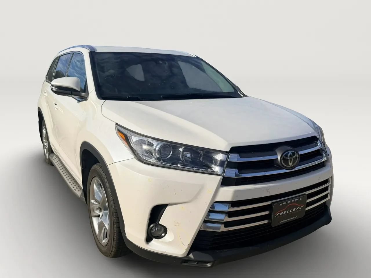 Used 2018 Toyota Highlander Limited FWD image 13