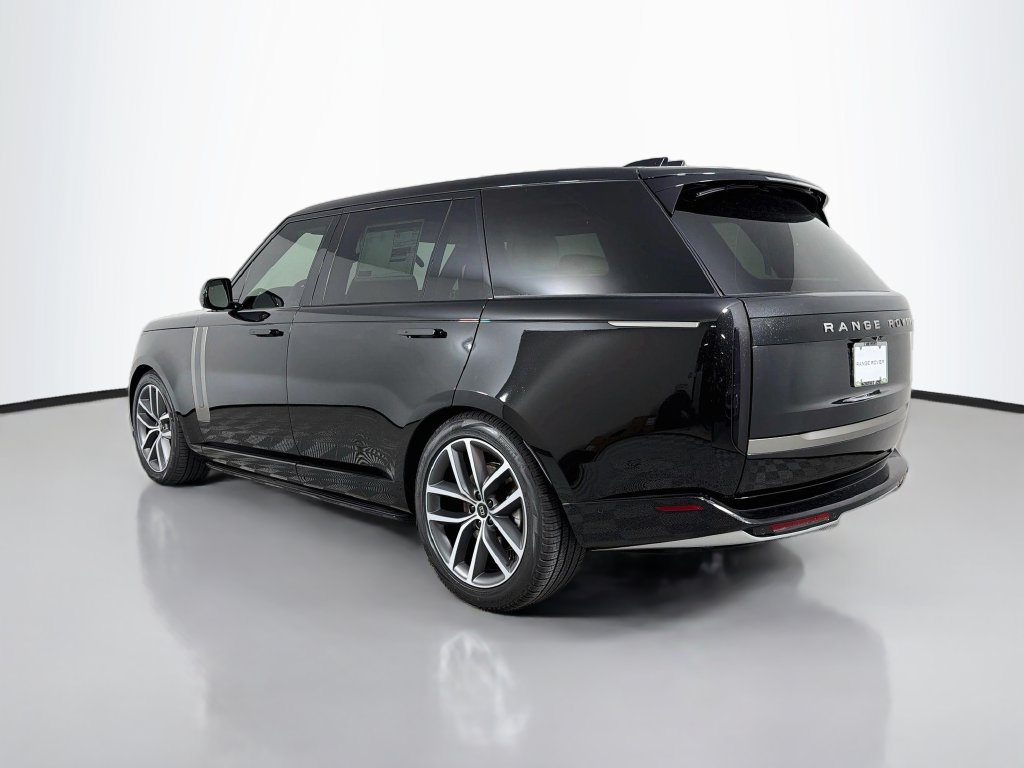 New 2027 Land Rover Range Rover Long Wheelbase SE AWD/4WD image 7