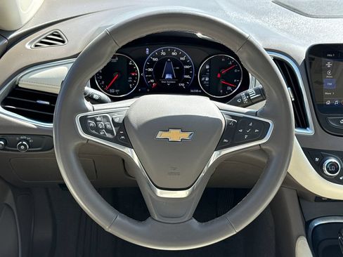 Used 2024 Chevrolet Malibu LT FWD image 14