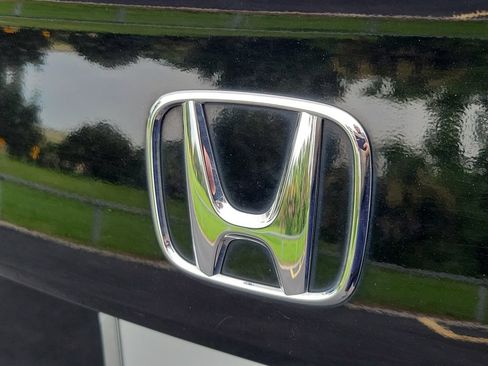 Used 2022 Honda Civic Sport image 8