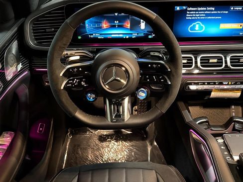 New 2026 Mercedes-Benz GLS 63 AMG 4MATIC image 15