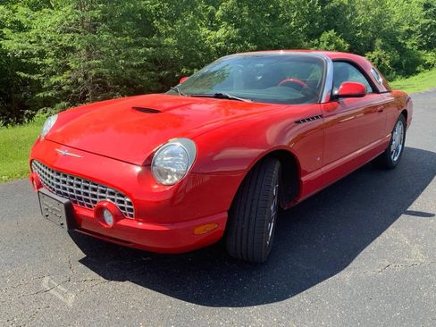 Used 2003 Ford Thunderbird RWD image 4