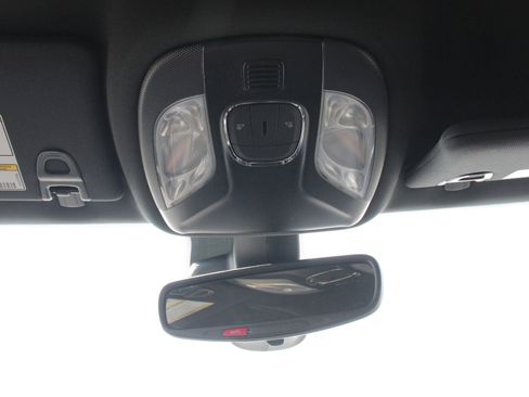 New 2026 Jeep Compass Latitude image 22