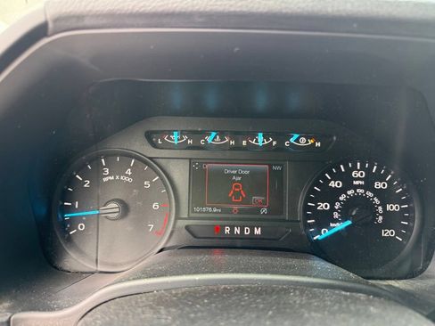 Used 2019 Ford F150 XL w/ Equipment Group 101A Mid AWD/4WD image 12
