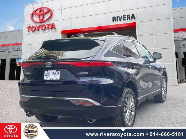 Certified 2020 Toyota RAV4 XLE w/ Convenience Package AWD/4WD image 6