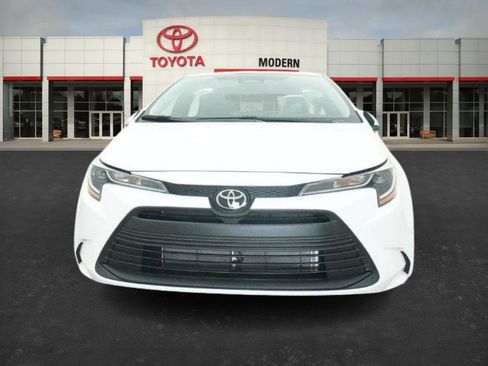 New 2026 Toyota Corolla LE image 2
