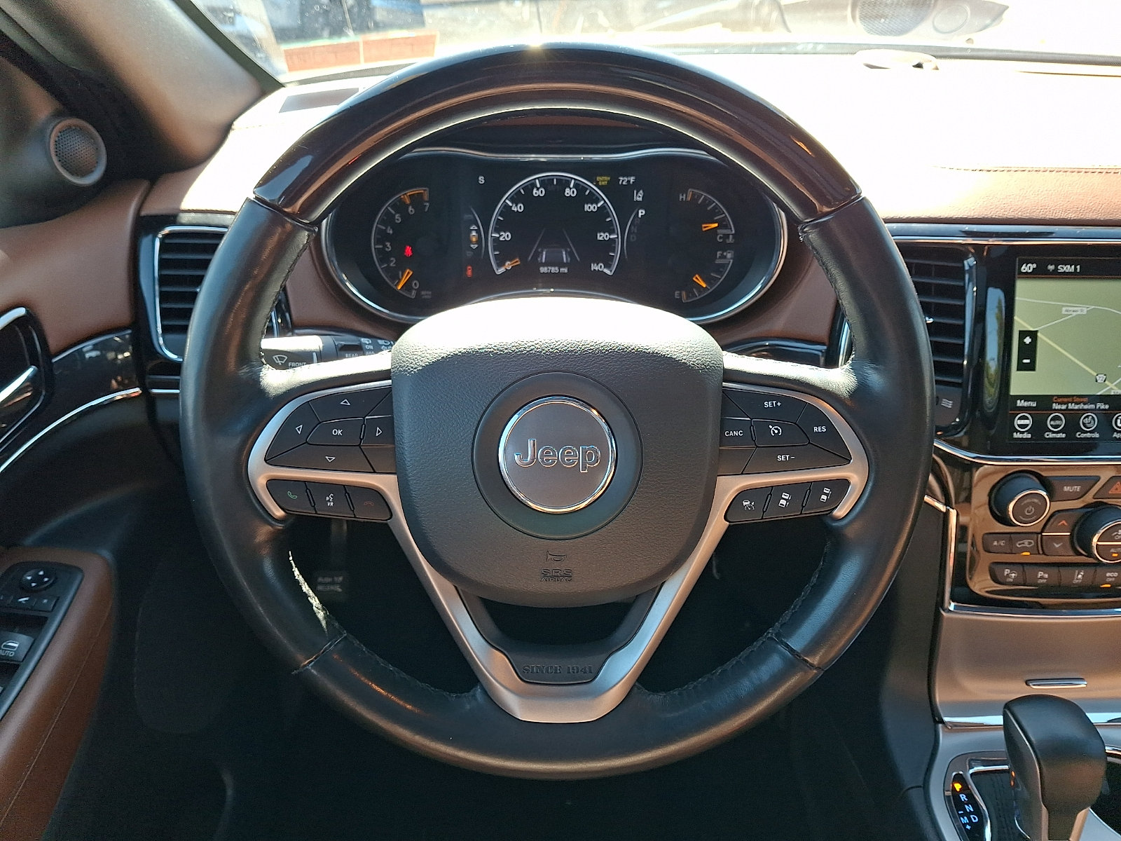 Used 2021 Jeep Grand Cherokee Overland AWD/4WD image 22