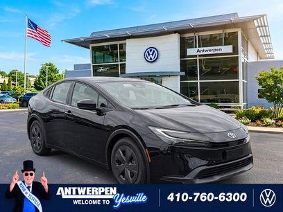 Used 2025 Toyota Prius LE