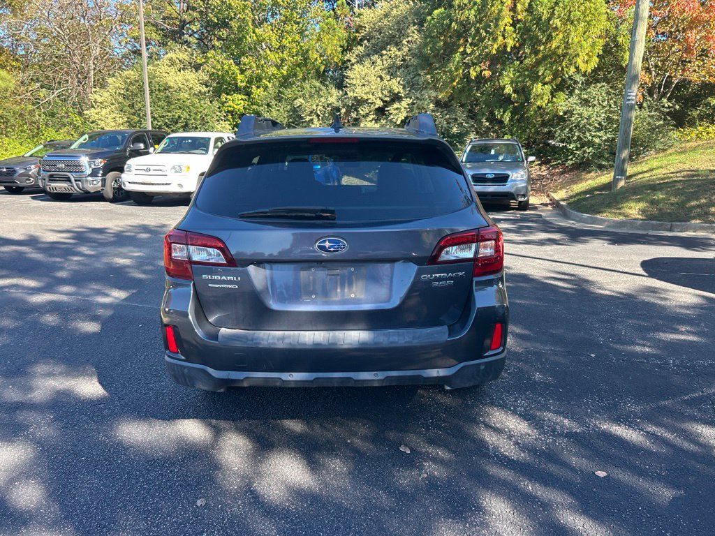 Used 2017 Subaru Outback 3.6R Limited AWD/4WD image 4