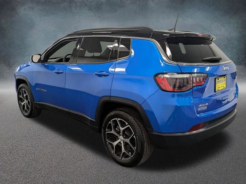 Used 2024 Jeep Compass Limited image 6