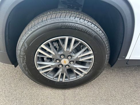 New 2026 Chevrolet Traverse LT w/ Driver Confidence Package FWD image 42