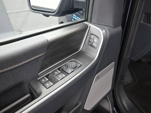 Used 2025 Ford F150 Lightning Lariat w/ Max Trailer Tow Package image 15