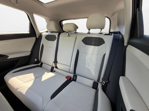 New 2026 Volkswagen Taos SE AWD/4WD image 12
