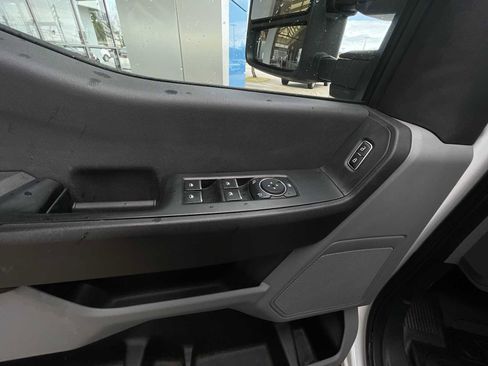 Used 2023 Ford F250 XL w/ XL Chrome Package image 20