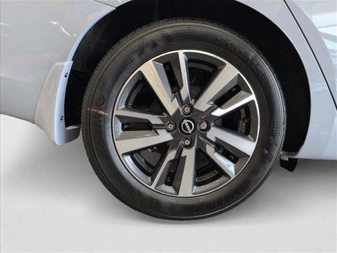 New 2025 Nissan Versa SV w/ Electronics Package image 24