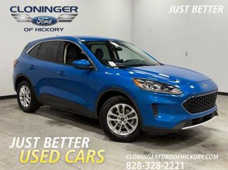 Used 2020 Ford Escape SE video 1