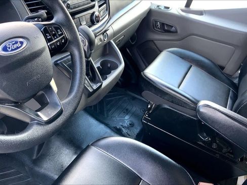 Used 2024 Ford Transit 250 148 Medium Roof RWD image 16