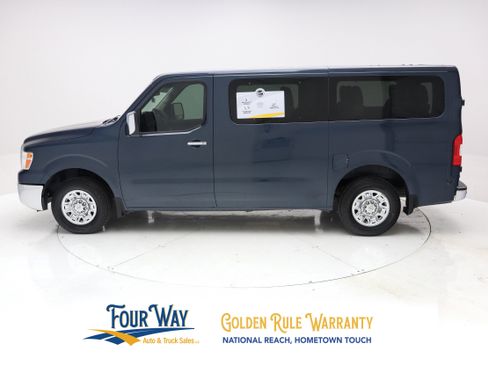 Used 2016 Nissan NV 3500 SL RWD image 7