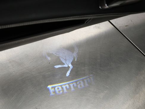 Used 2011 Ferrari California RWD image 37