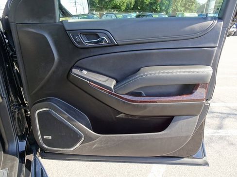 Used 2019 GMC Yukon SLT image 19