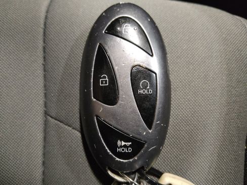 Used 2025 Hyundai Elantra SEL FWD image 32