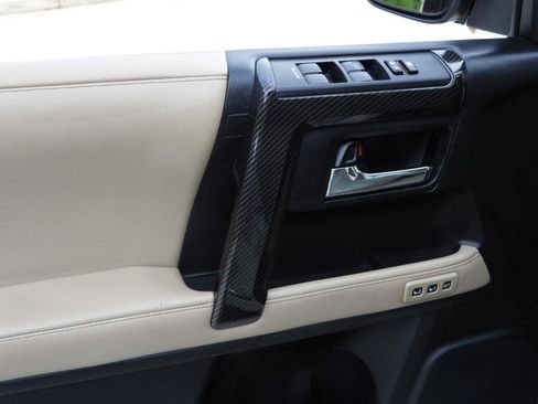 Used 2018 Toyota 4Runner Limited RWD image 61