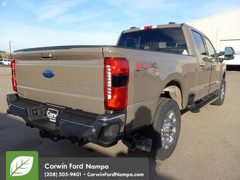 New 2026 Ford F250 Lariat w/ Chrome Package image 3
