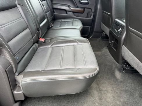 Used 2019 GMC Sierra 2500 Denali AWD/4WD image 12