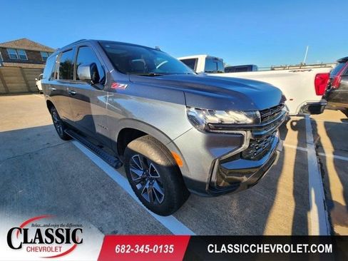 Used 2021 Chevrolet Tahoe Z71 w/ Z71 Signature Package image 1