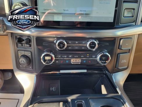 Used 2021 Ford F150 Lariat w/ Equipment Group 502A High image 23