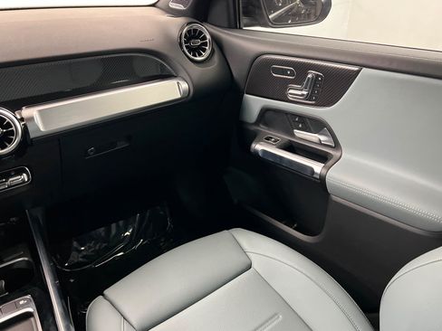New 2026 Mercedes-Benz GLB 35 AMG 4MATIC image 10