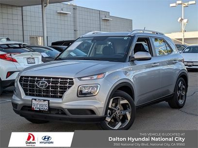 Used 2025 Hyundai Venue SEL