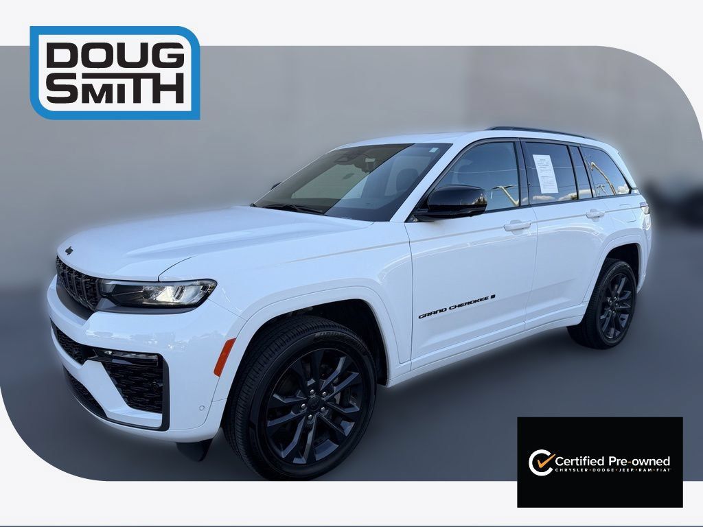 Used 2026 Jeep Grand Cherokee Limited AWD/4WD image 1