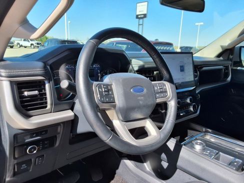 Used 2023 Ford Expedition Max XLT RWD image 10