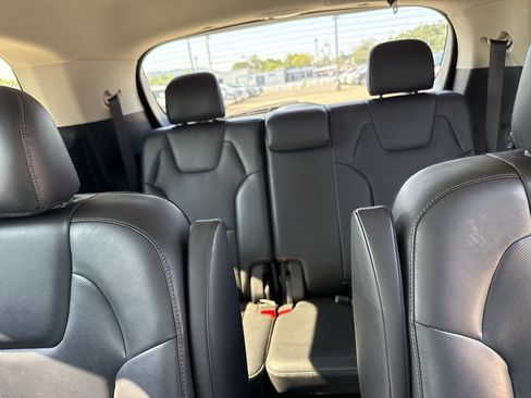 Used 2021 Kia Telluride S FWD image 15