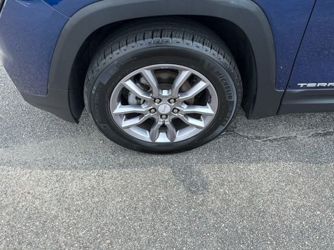 Certified 2022 GMC Terrain SLT AWD/4WD image 9