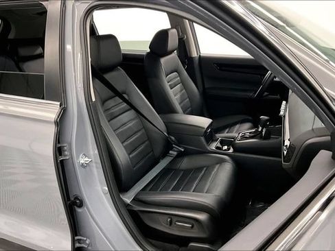 Used 2025 Honda CR-V EX-L image 8