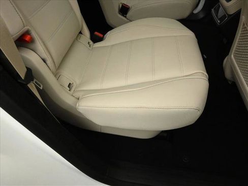 New 2026 Mercedes-Benz GLS 450 4MATIC image 29