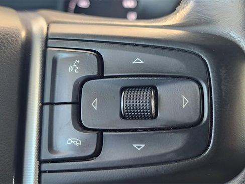 Used 2019 GMC Sierra 1500 SLT w/ SLT Premium Package image 33