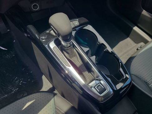 New 2026 Chevrolet Trax LT w/ Midnight Edition FWD image 31