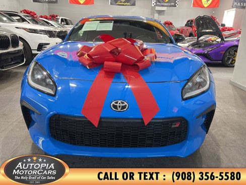 Used 2024 Toyota GR86 Premium image 7